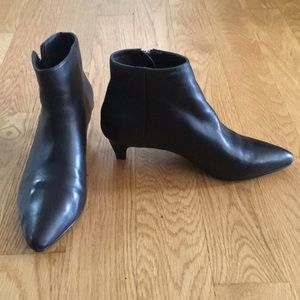 Steve Madden black leather kitten heel booties
